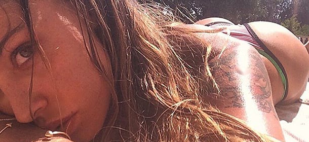 Belen Rodriguez contro Ilary Blasi: "Non mi vergogno dei miei selfie"