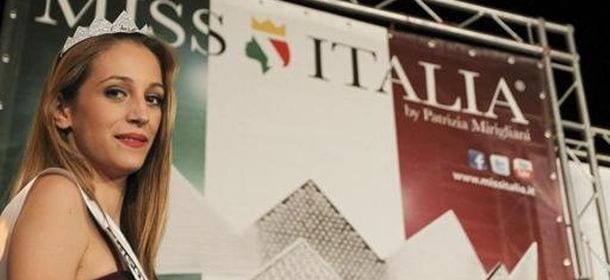 rosaria aprea contro miss italia "e' un'insensibile"