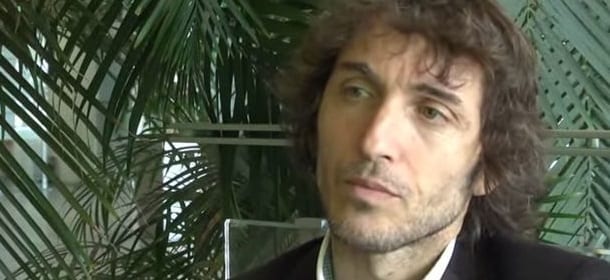 Giuseppe Cruciani si è fidanzato con una giovane bionda?