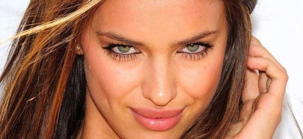 Cristiano Ronaldo, addio! Irina Shayk flirta con Bradley Cooper