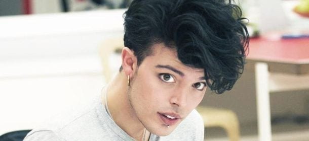 Amici 14, Stash dei The Kolors è single? Spunta una fidanzata misteriosa