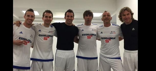 Partita del cuore, Eros Ramazzotti minacciato: "Ti ammazzo qui davanti a tutti"