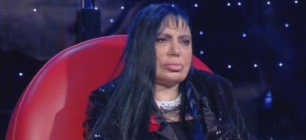 Loredana Bertè, autobiografia shock: "Mio padre si masturbava guardando Mimì"