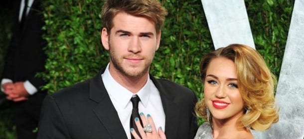 Miley Cyrus e Liam Hemsworth sempre più vicini... anche di casa! [FOTO]