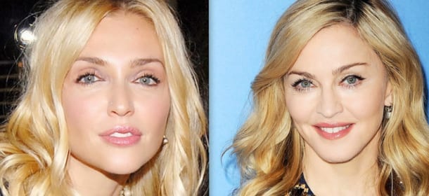 Madonna e la gaffe social: mette una sua foto sexy, ma è Paola Barale. E il web si scatena