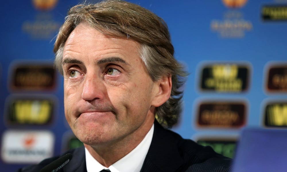 Povero Mancini, i suoi giocatori non sanno neanche l'inno di Mameli... [VIDEO]