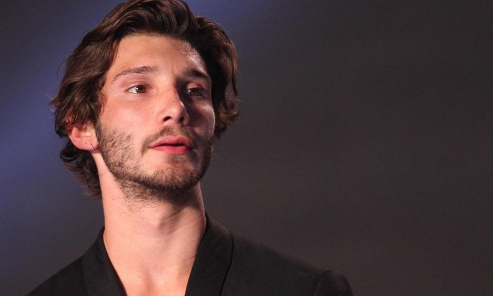 Stefano De Martino e Andrea Iannone: il primo "incontro" [VIDEO]