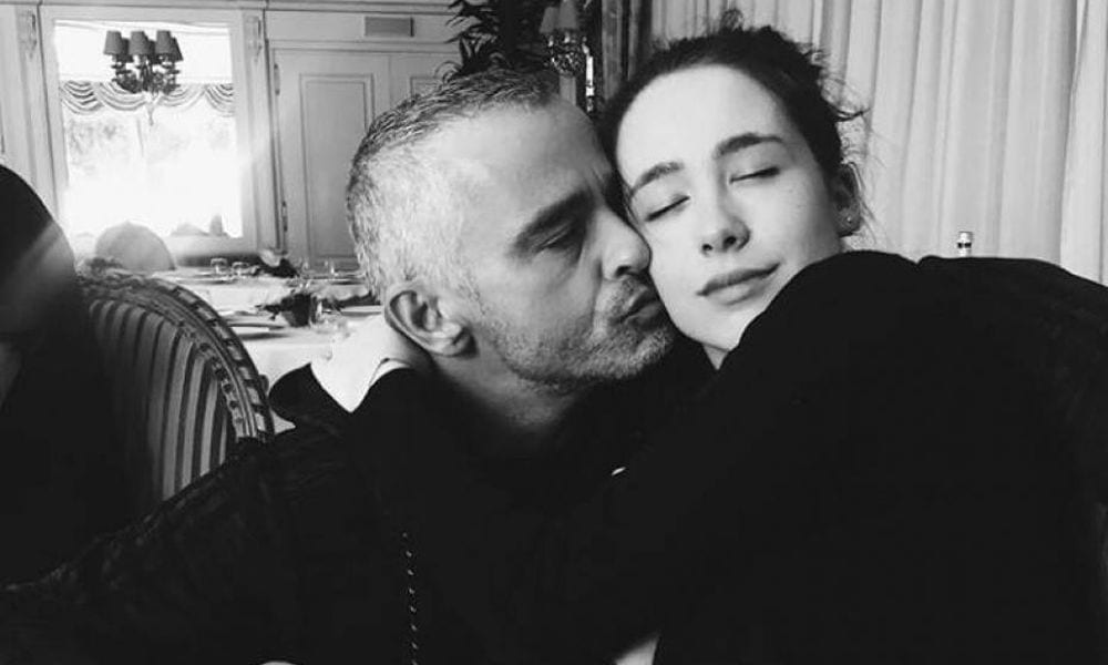 Eros e Aurora Ramazzotti, l'esilarante imitazione che sta facendo il giro del web [VIDEO]