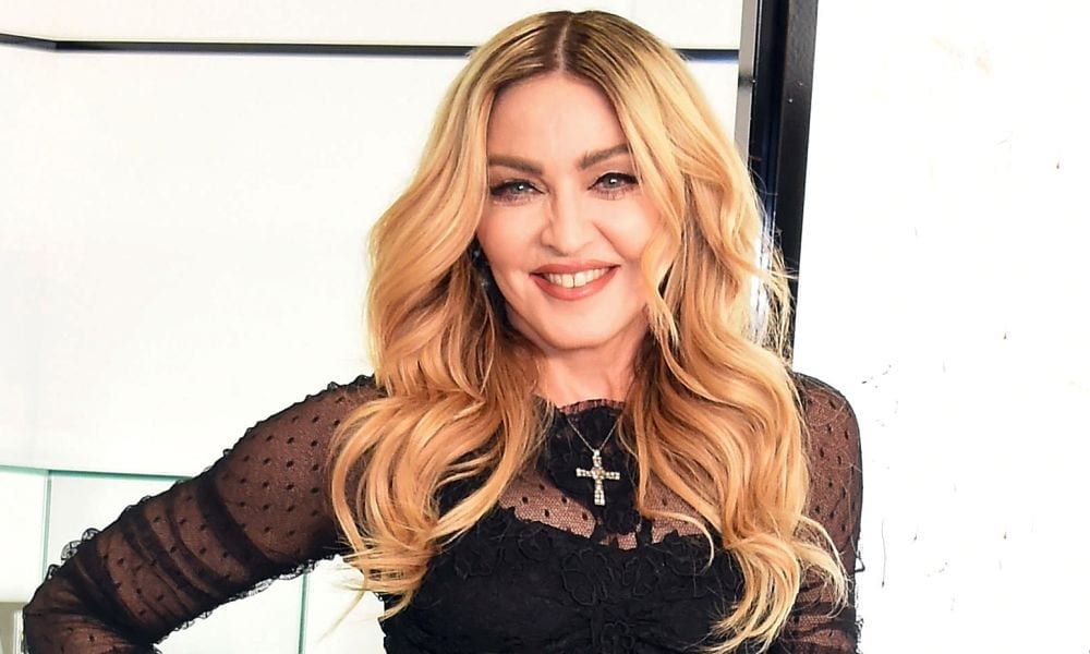 Madonna non mantiene la promessa: niente pom**ni per chi vota Hillary