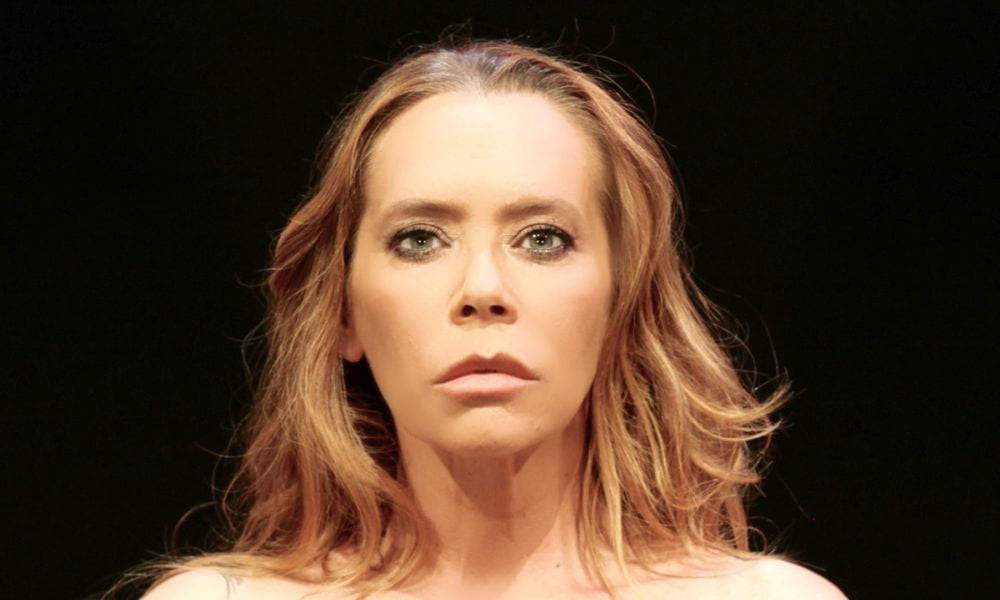 Il dramma di Barbara De Rossi: "Picchiata dal mio ex, ora difendo le donne"