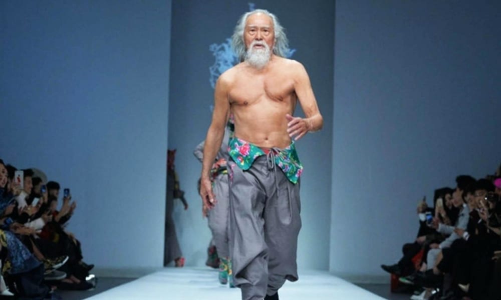 Il nonno più sexy del mondo fa impazzire il web [VIDEO]