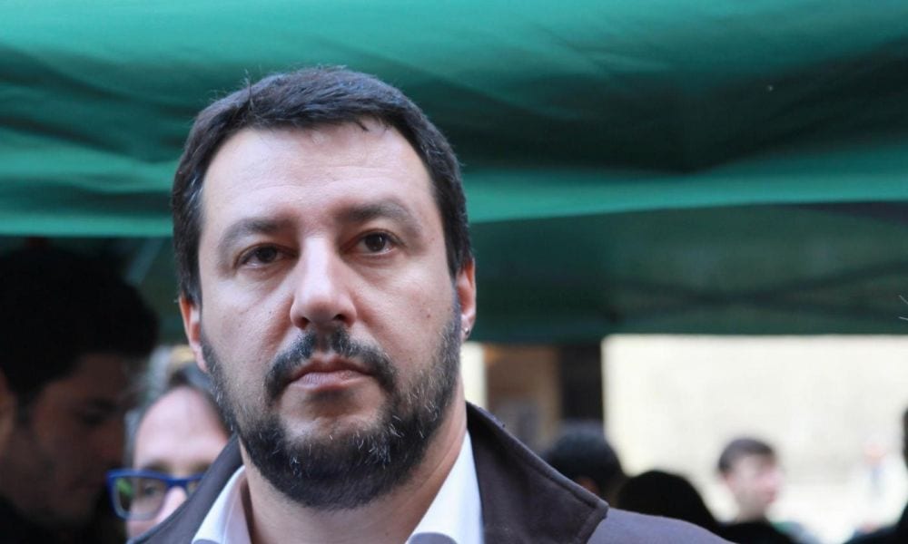 Terremoto, Salvini shock: “Altro che migranti, governo aiuti questi italiani”
