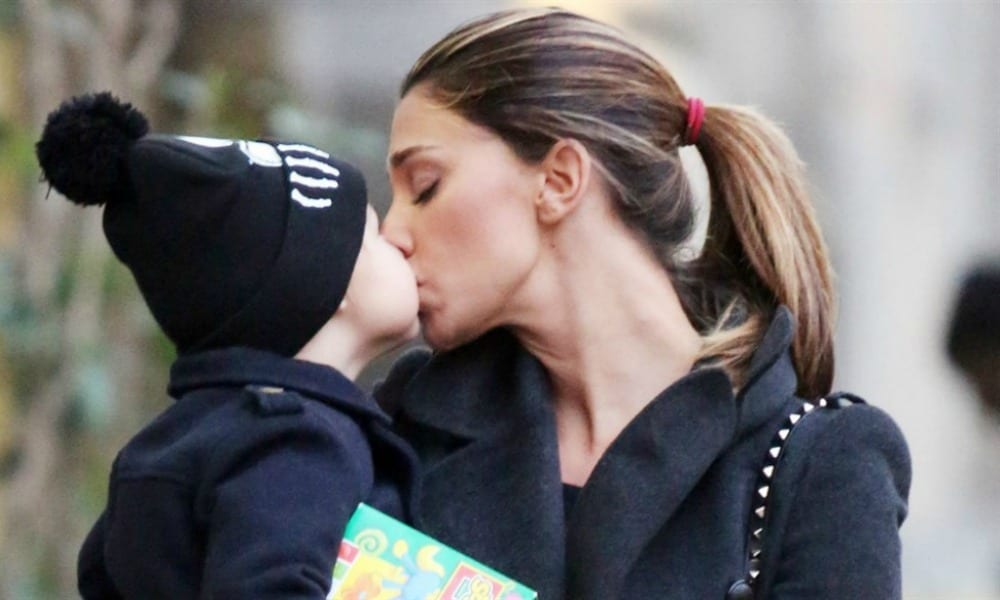 Belen Rodriguez "scandalosa" con Santiago: la polemica su Instagram [VIDEO]