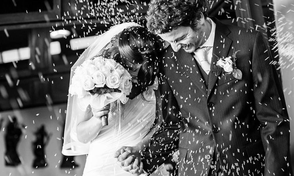 Un imbarazzante imprevisto rovina il matrimonio [VIDEO]