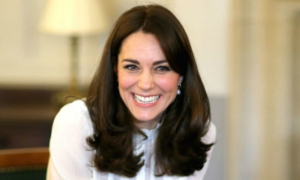 Kate Middleton compie 35 anni, ma è polemica con la Regina per i festeggiamenti