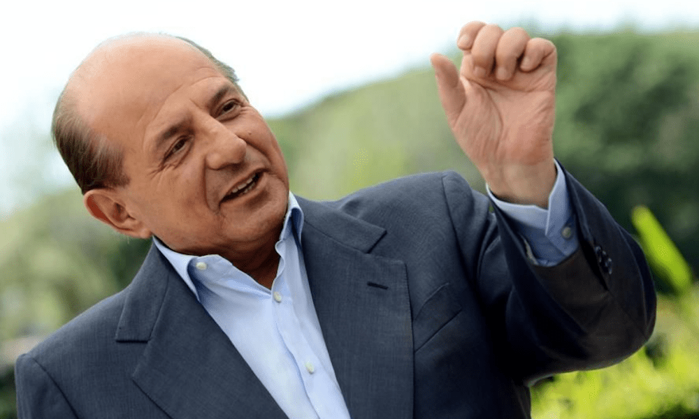 Magalli contro le colleghe donne: "Belle o raccomandate". Poi spara su Paolo Fox ed Heather Parisi