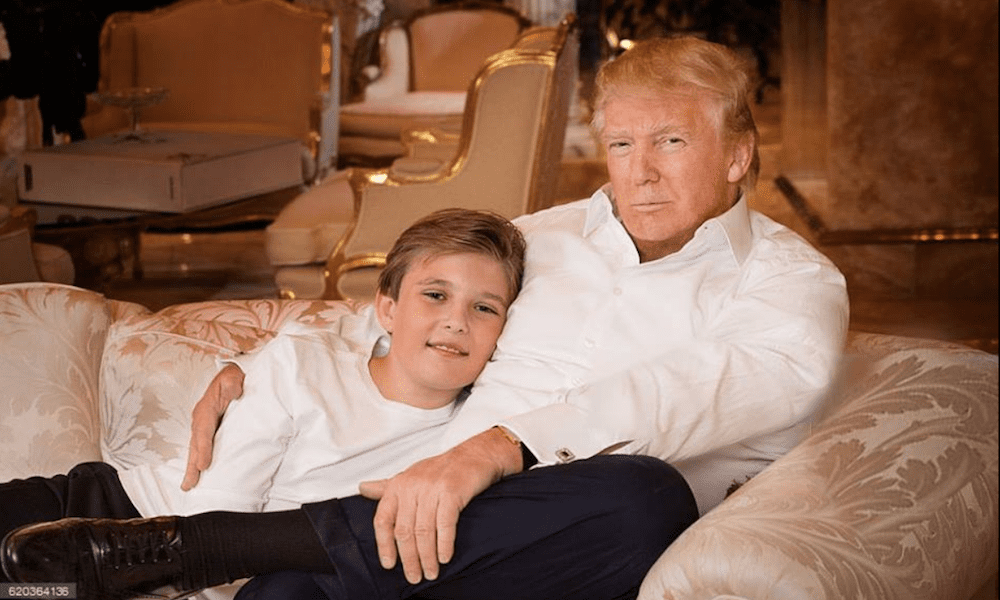 Bufera sul web contro il figlio di Trump. Sgarbi lo difende: "Lasciatelo stare"