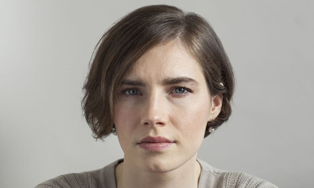 Amanda Knox: "La verità sui miei rapporti lesbo in carcere"