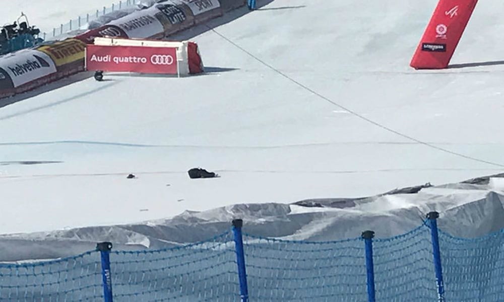 Terrore a St. Moritz: areo trancia un cavo, sfiorata la catastrofe [VIDEO]