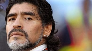 Maradona, il dramma dell'ex calciatore: "Non riesce a camminare..."