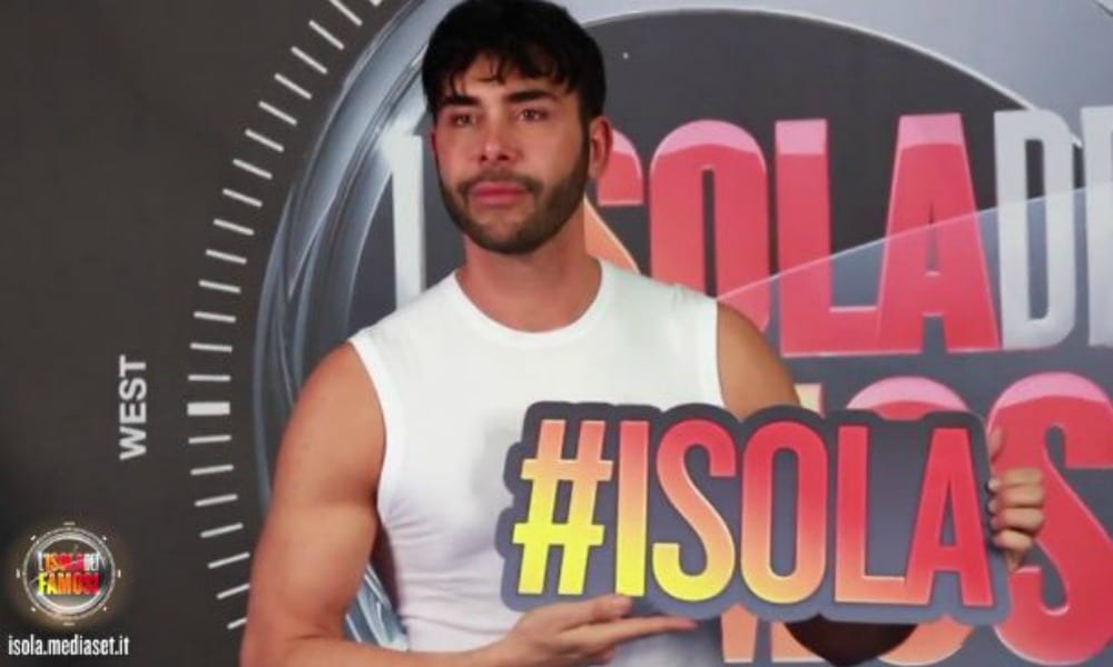 L'Isola dei Famosi 2017, Giacomo Urtis: "Il coming out di Eva Grimaldi? Scorretto" [ESCLUSIVA]
