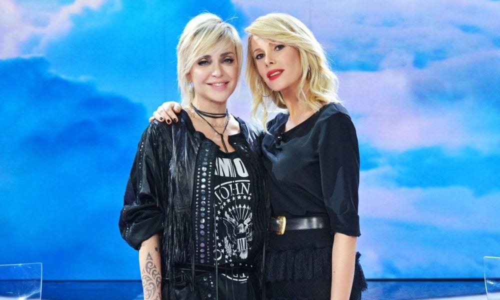 Paola Barale, le prime immagini a L'Isola dei Famosi [VIDEO]