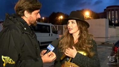 Tapiro d'Oro ad Alba Parietti per la lite con Selvaggia Lucarelli: "Vive spu**anando gli altri" [VIDEO]