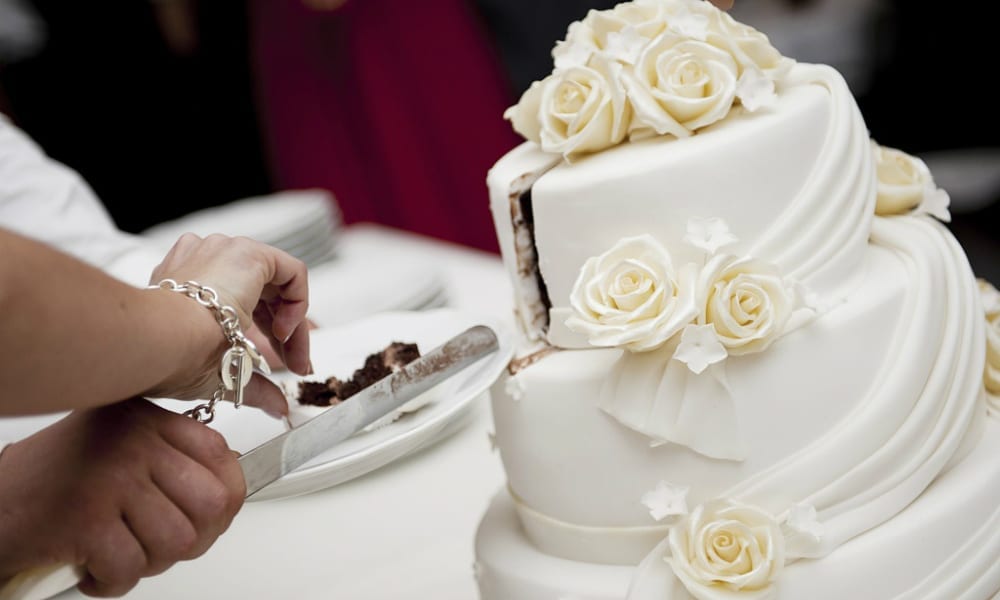 Un matrimonio “esplosivo” [VIDEO]