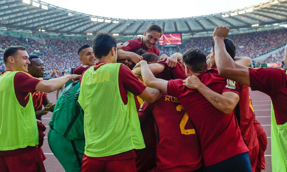 Addio alla squadra giallorossa: a fine partita Totti commuove tutti [VIDEO]