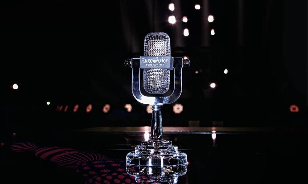 Eurovision Song Contest 2017, uomo nudo irrompe sul palco [VIDEO]