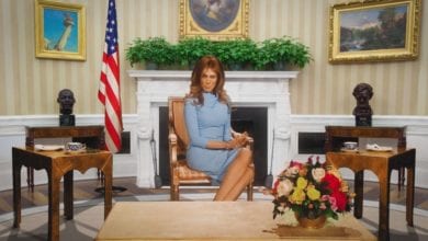 Virginia Raffaele imita Melania Trump in Facciamo che io ero [VIDEO]