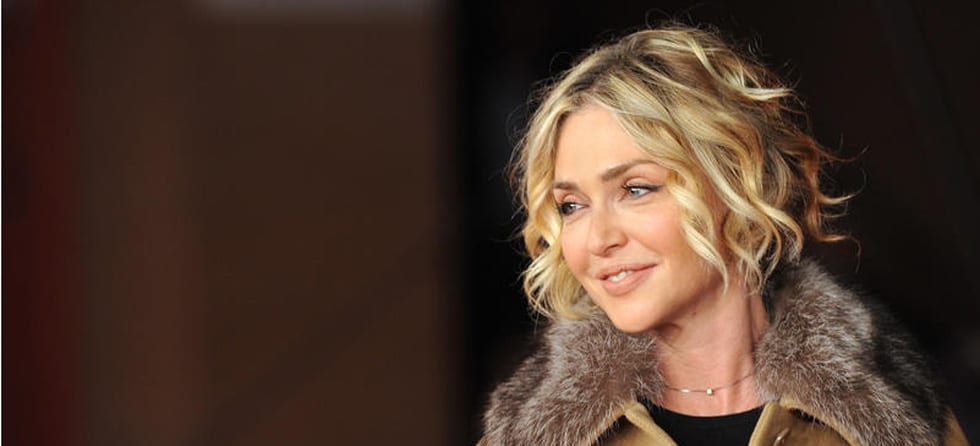 Paola Barale contro Alfonso Signorini: la polemica continua