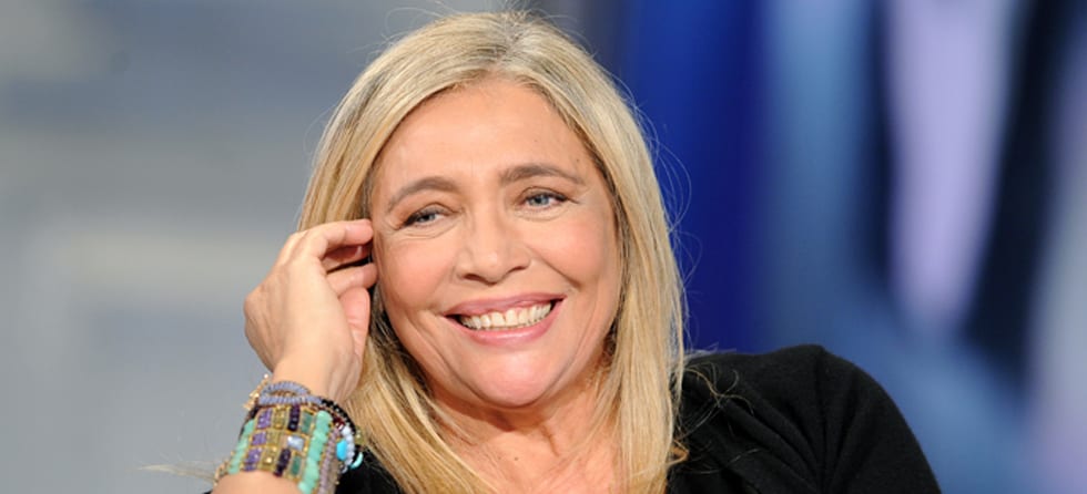 Mara Venier, frecciatina contro la Rai? "Maria De Filippi mi ha salvata"