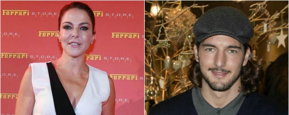 Claudia Gerini: topless in vacanza con Andrea Preti [FOTO]