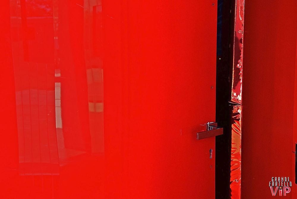 Grande Fratello Vip 2017, un nuovo ingresso nella casa: chi sarà? [VIDEO]