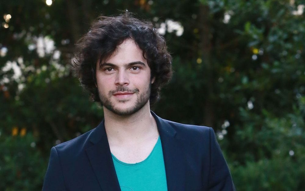 Guglielmo Scilla è gay? Lo youtuber fa coming out a poche ore dal debutto di Pechino Express [VIDEO]