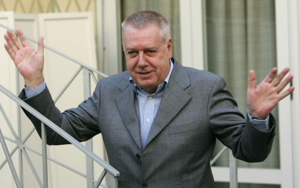 Claudio Lippi contro Paolo Bonolis e Paola Perego: scoppia la polemica