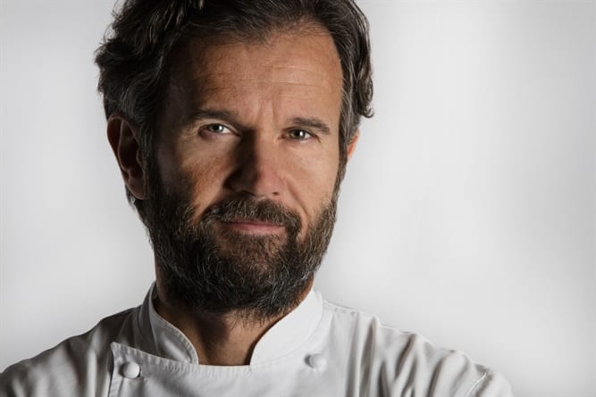 Le nozze di Carlo Cracco: lo chef presto sposo con la compagna Rosa