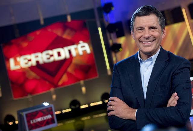 Il grande ritorno di Fabrizio Frizzi in tv: tornerà presto alla guida de L'Eredità
