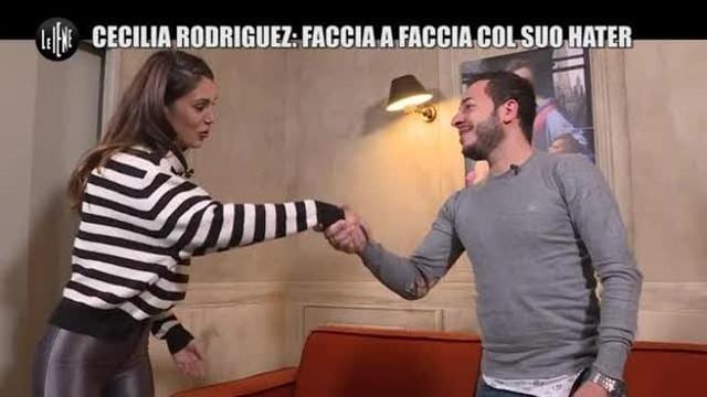 Ignazio Moser difende Cecilia Rodriguez da un hater: "Ti riempio di botte"