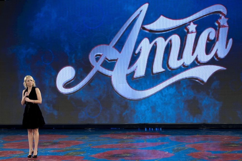 Gocce di Gossip: Piero Angela contro Sanremo? Sesso nei camerini di Amici?