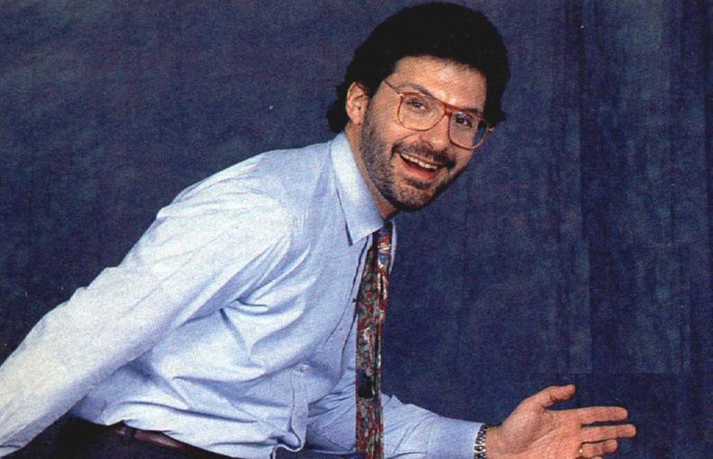 Fabrizio Frizzi, gli esordi: ecco la prima apparizione in tv [VIDEO]