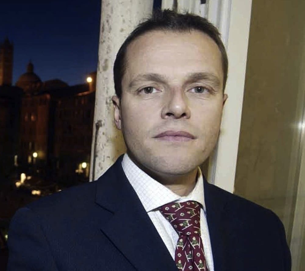 David Rossi, la figlia Carolina incontra l'escort dei festini a luci rosse