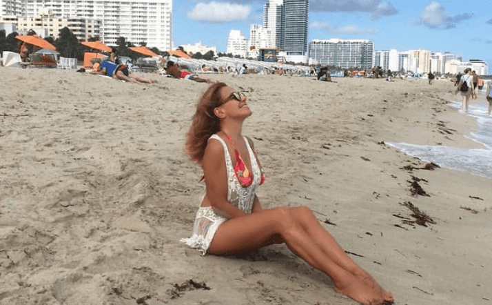 Barbara D'urso e l'incidente che infiamma il web: gli insulti dei fan