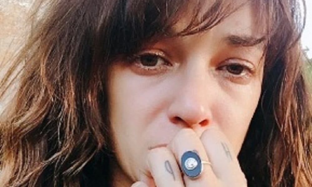 Asia Argento in lacrime su Instagram: ecco la sua dedica speciale