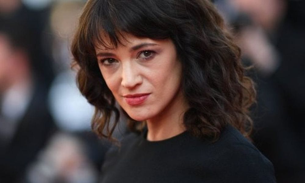 La rivincita di Asia Argento: Maria De Filippi la sceglie come nuovo giudice di Amici