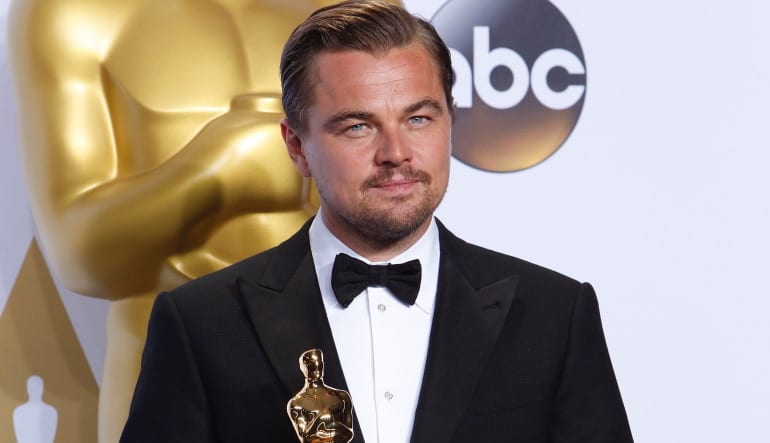 Leonardo Di Caprio deve restituire un Oscar: cos’è successo