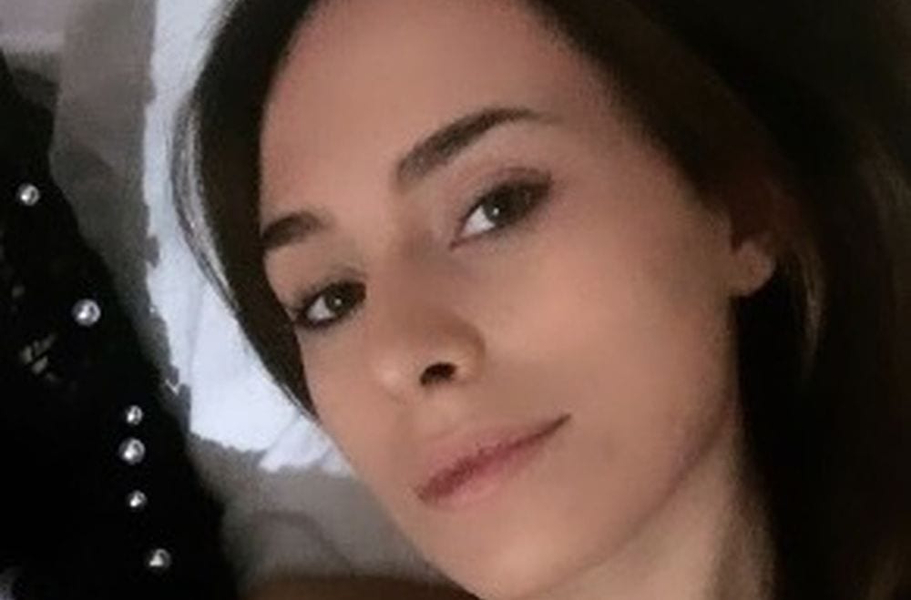 Sara Affi Fella irriconoscibile in ospedale: si è operata di nuovo per un melanoma