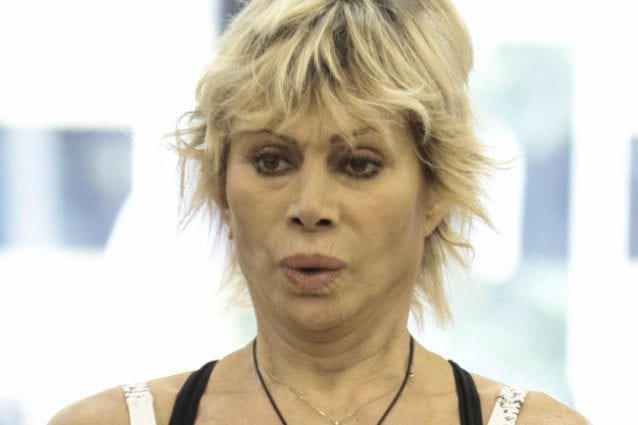 Grave lutto per Carmen Russo: "Ho il cuore a pezzi" [FOTO]