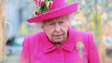 Regina Elisabetta al collasso: spunta il debito da 22 milioni